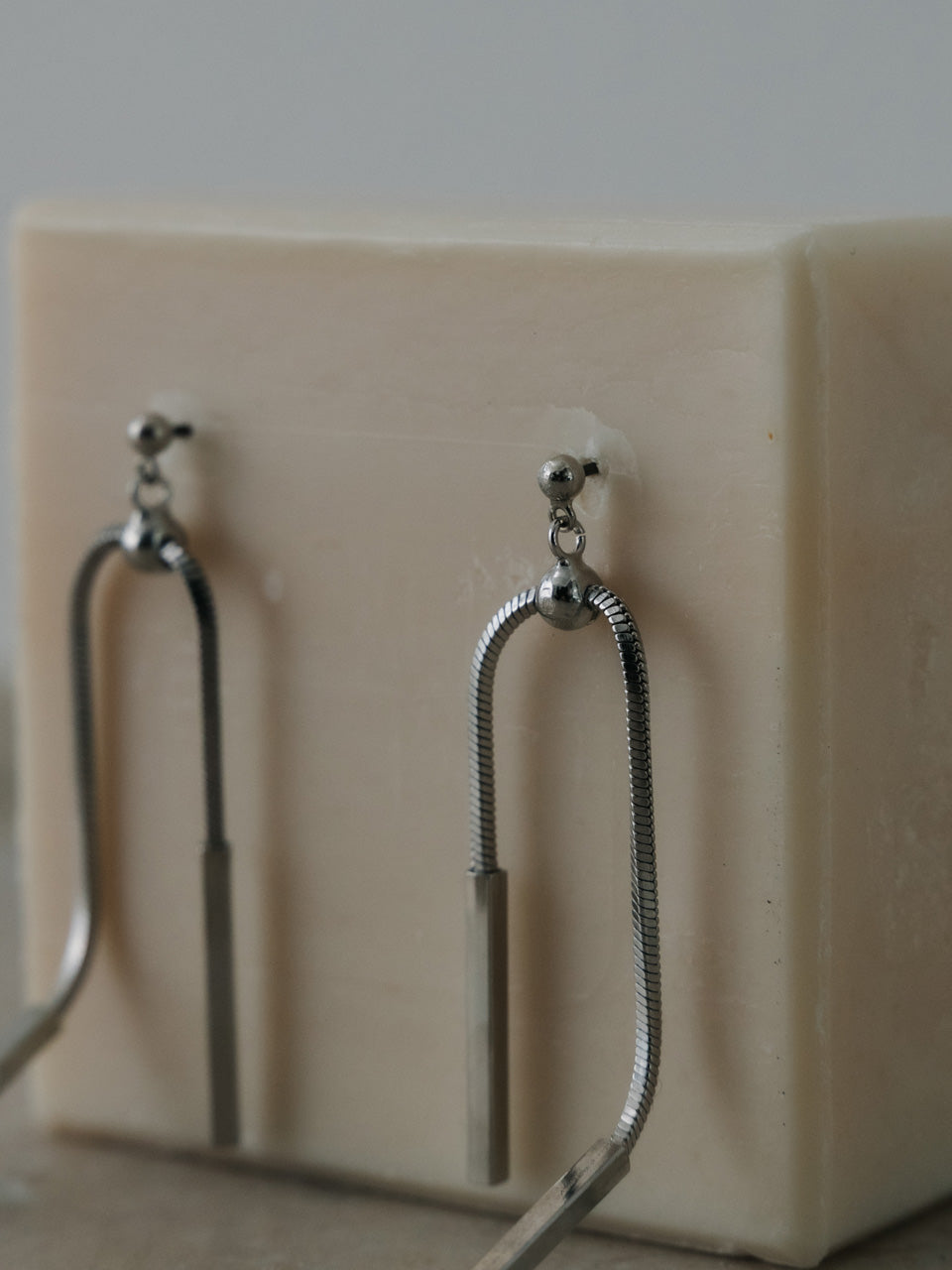 【ROOM.THE.ROOM】Pipe chain pierces