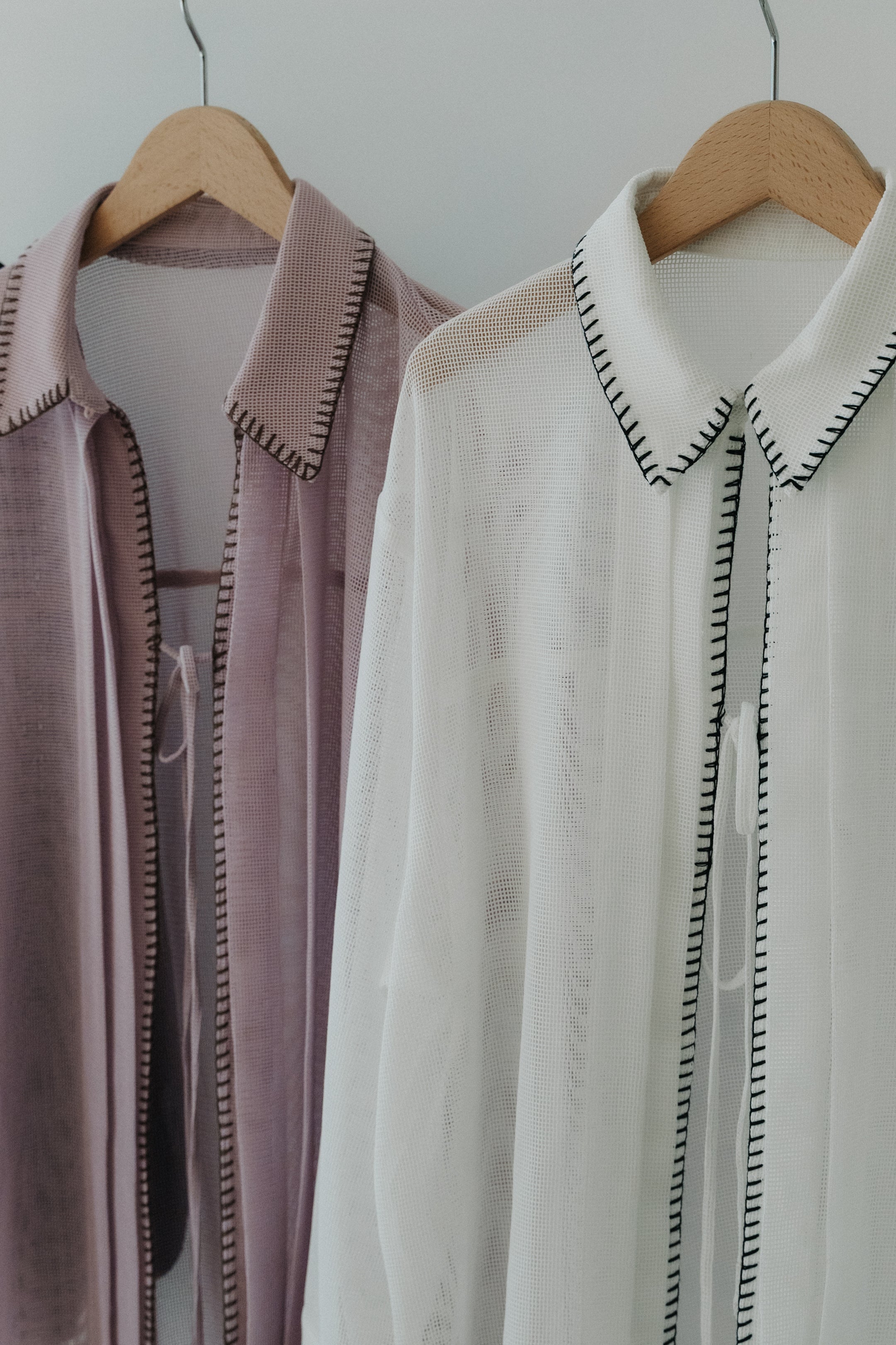 【ROOM.THE.ROOM】Elio front-tie shirt