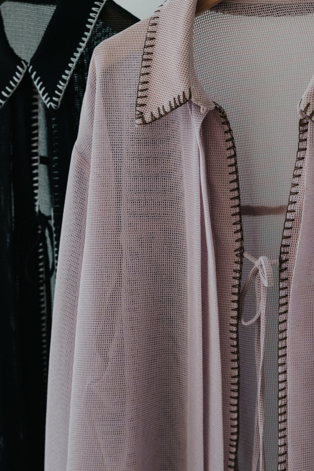 【ROOM.THE.ROOM】Elio front-tie shirt