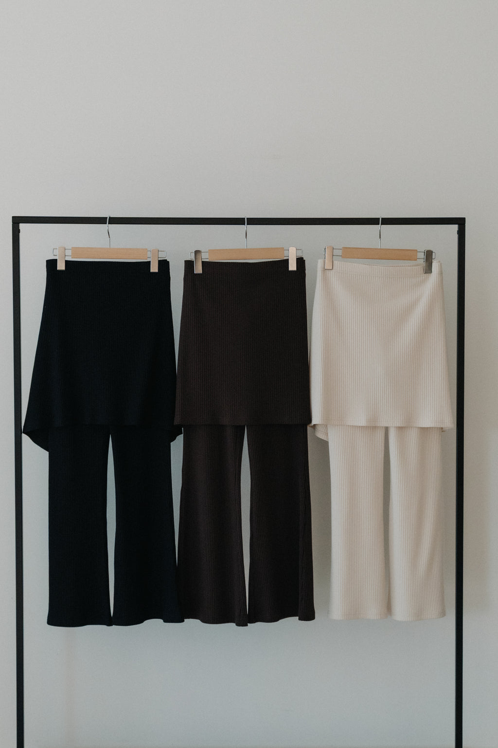 【ROOM.THE.ROOM】Elio layered flare pants