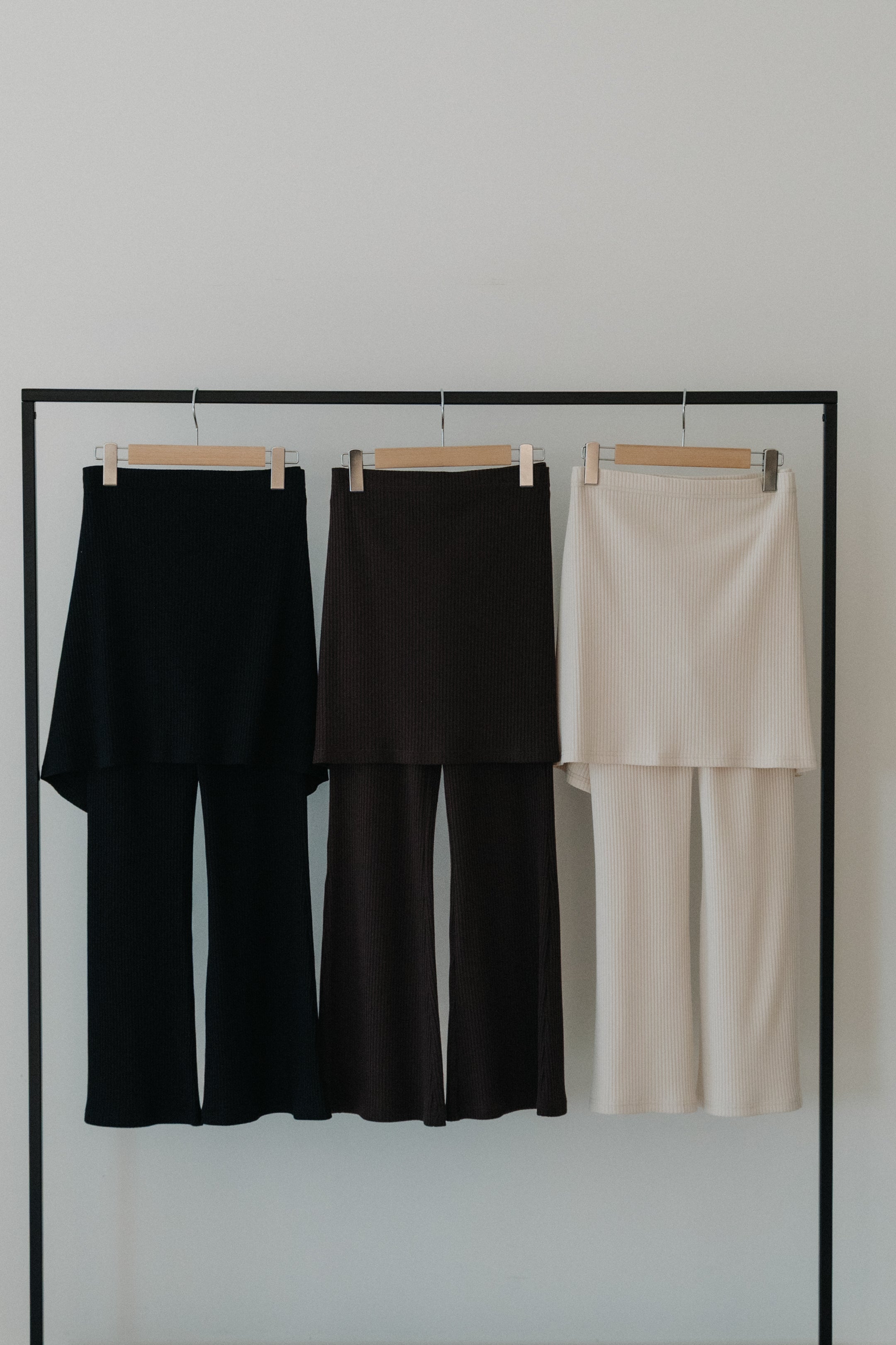 【ROOM.THE.ROOM】Elio layered flare pants