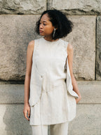 【PRE ORDER 2026SS】【ROOM.THE.ROOM】Ali linen apron vest【先行予約3月中旬ごろ配送予定】