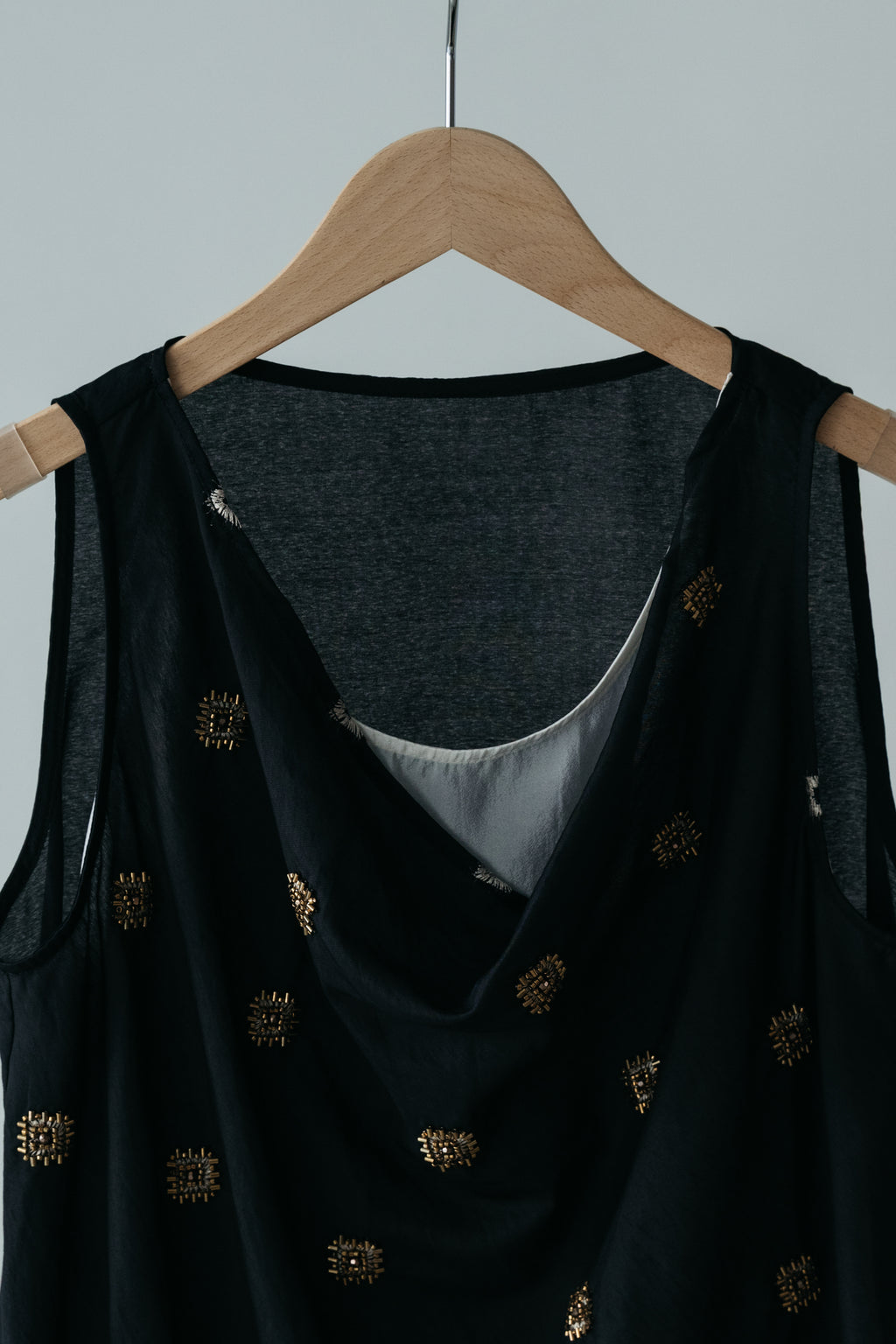 【MAIKU】bijou embroidery top