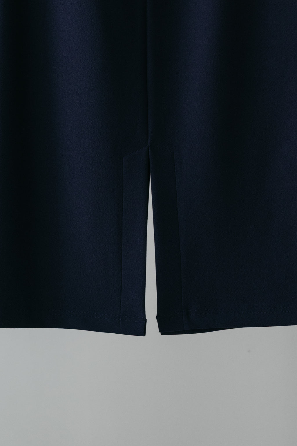 【ROOM.THE.ROOM】Straight skirt