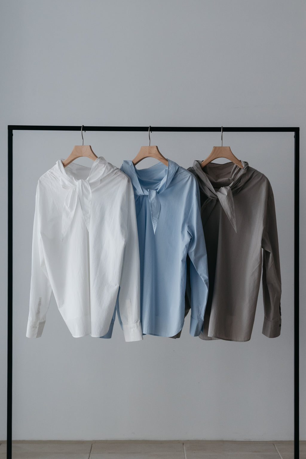【ROOM.THE.ROOM】Alicia bowtie blouse
