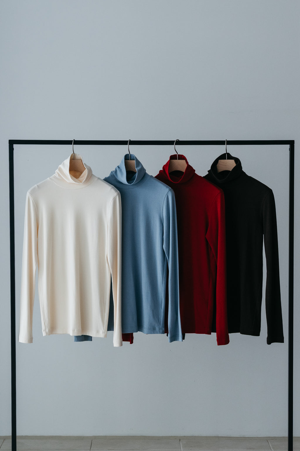 【ROOM.THE.ROOM】Alicia turtle neck Tshirt