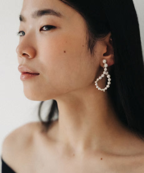 【ROOM.THE.ROOM】Pearl line earrings(イヤリング)