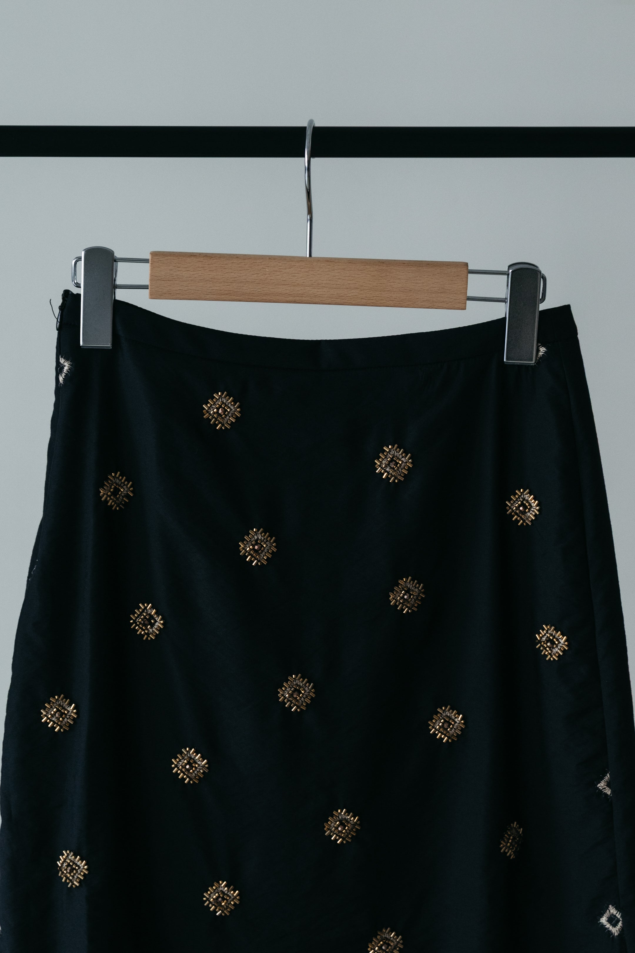 【MAIKU】bijou embroidery skirt
