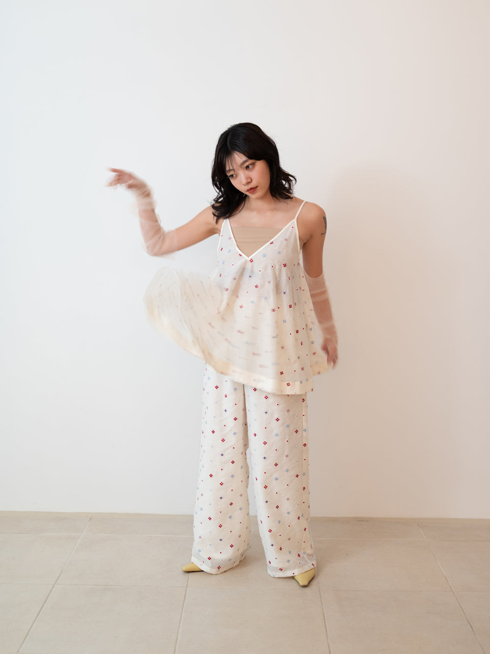 【PRE ORDER 2026SS】【ROOM.THE.ROOM】Brooklyn embroidery cami 【先行予約2月中旬ごろ配送予定】