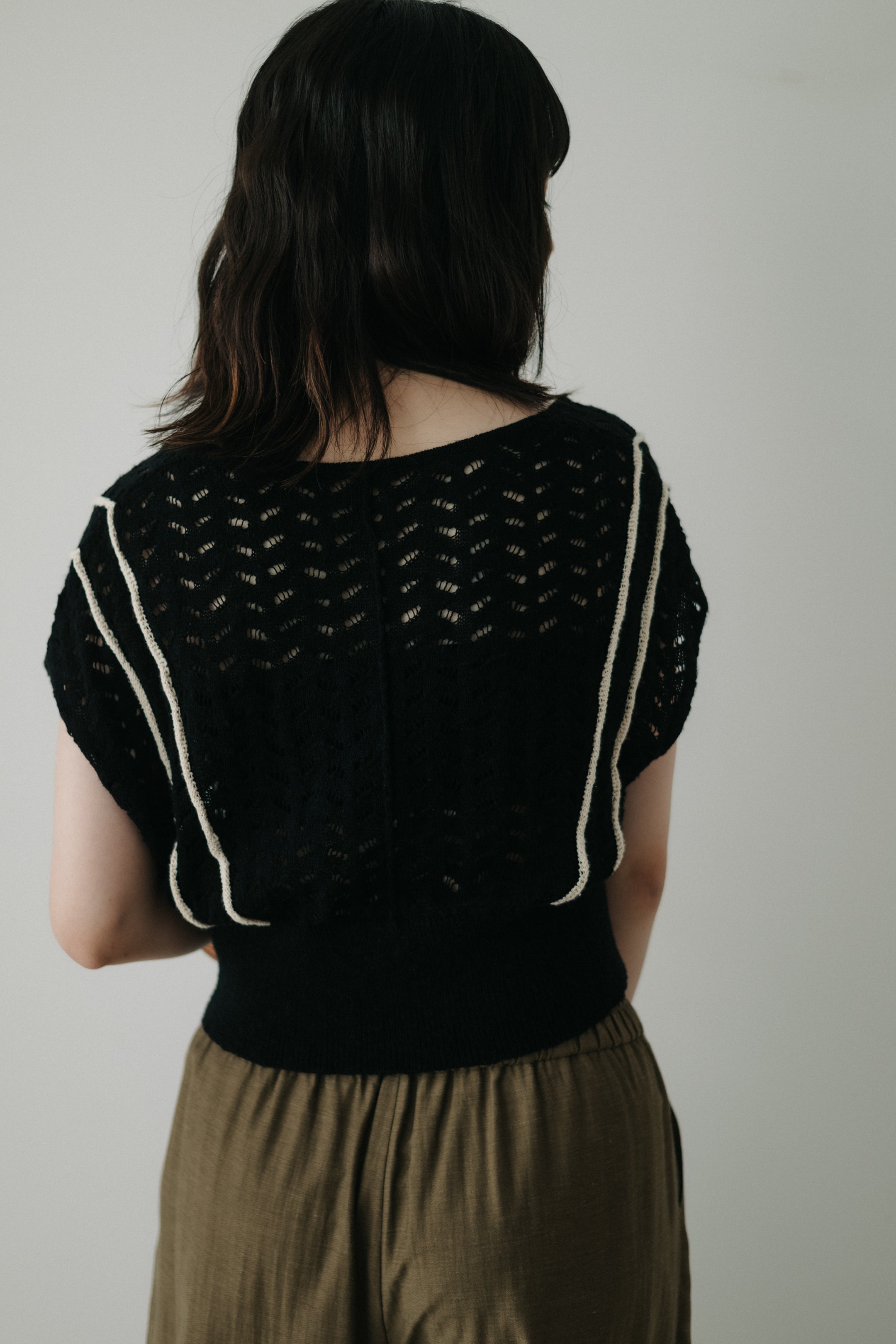 【ROOM.THE.ROOM】Oliver cropped-mesh cardigan