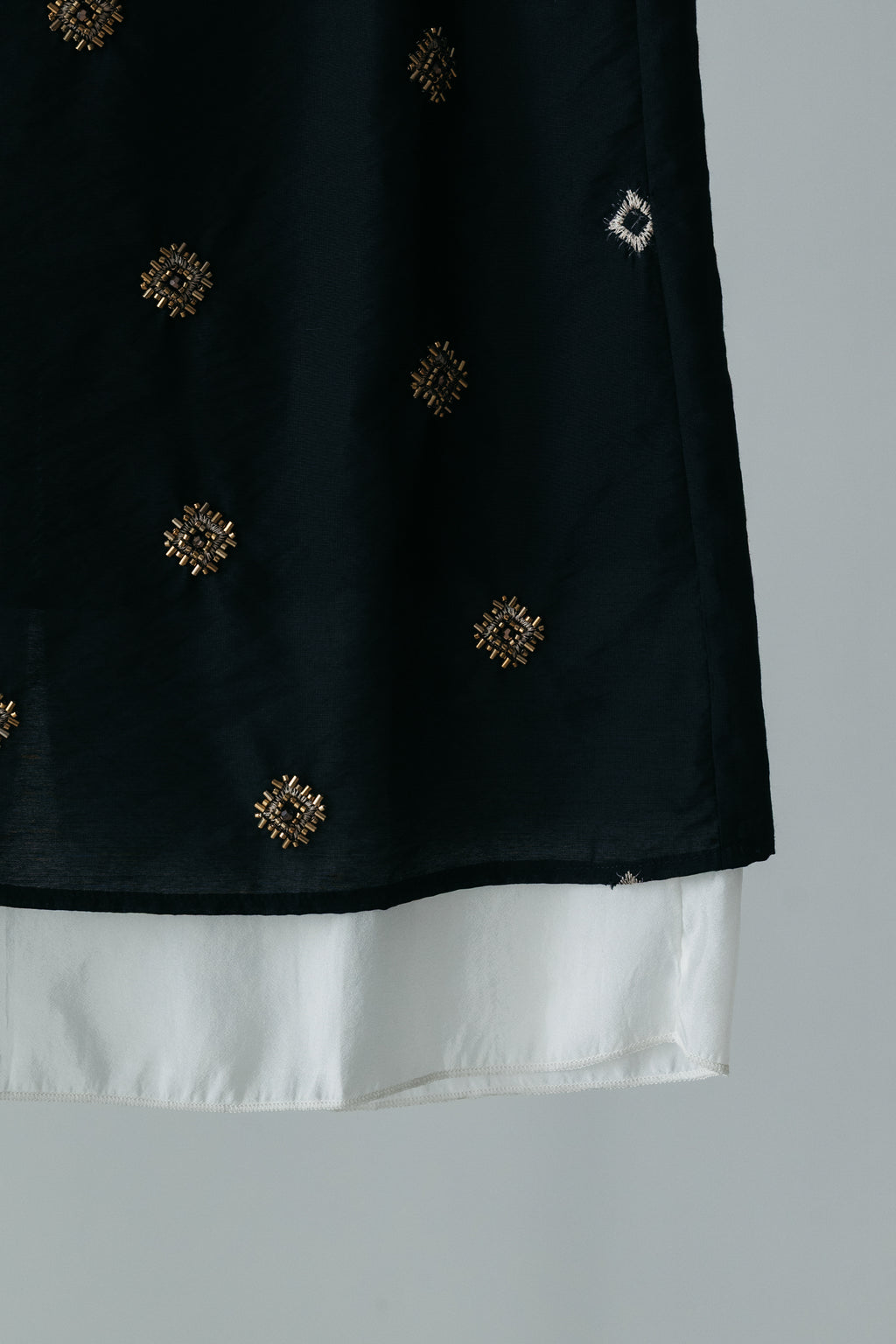 【MAIKU】bijou embroidery skirt