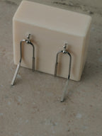 【ROOM.THE.ROOM】Pipe chain pierces