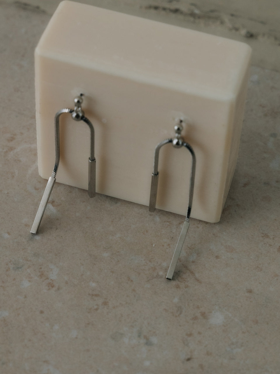 【ROOM.THE.ROOM】Pipe chain pierces