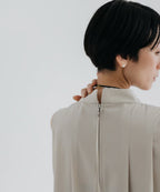 【ROOM.THE.ROOM】High-neck sleeveless dress Col. IVORY/GREY