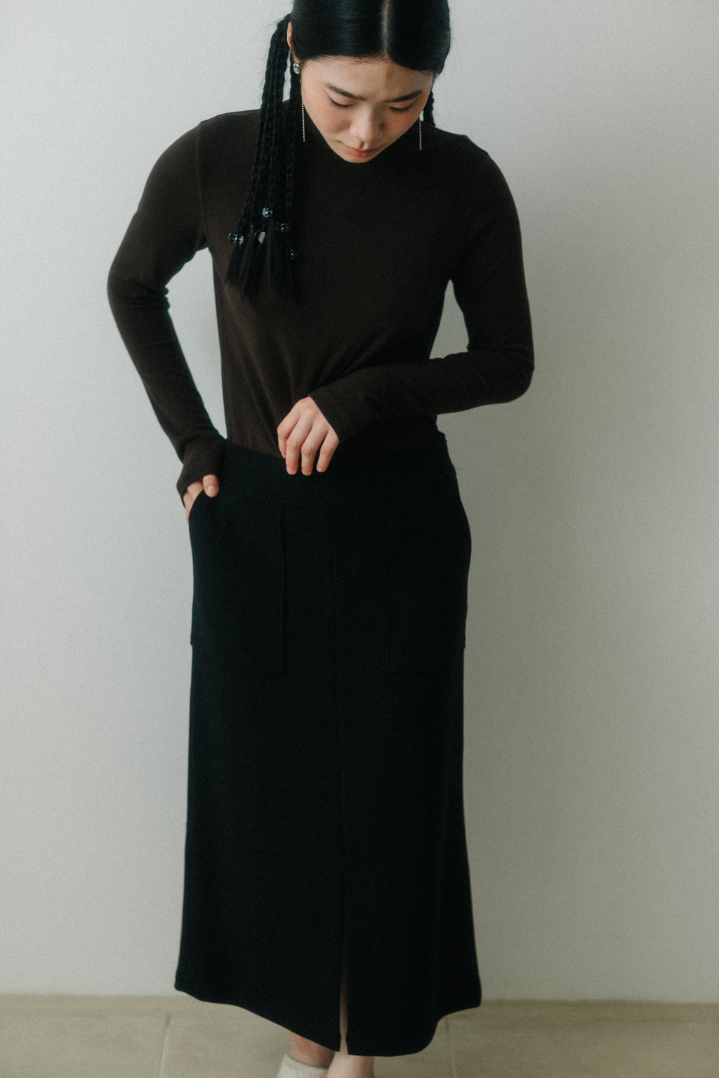 【ROOM.THE.ROOM】Straight skirt