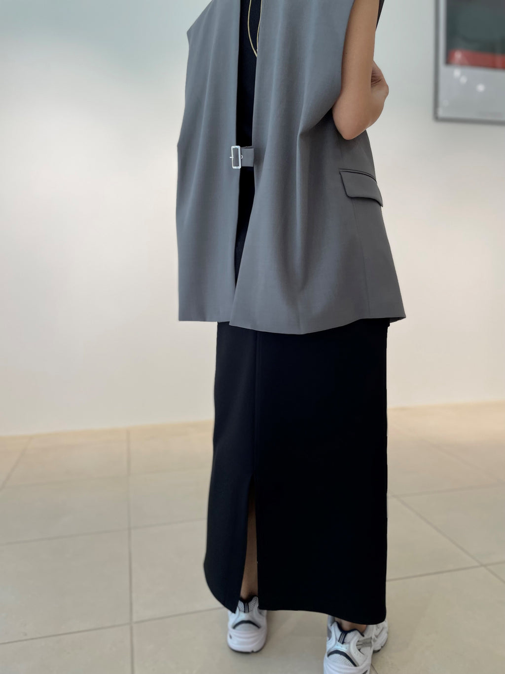 【ROOM.THE.ROOM】Straight skirt/ Col. IVORY/ BLACK