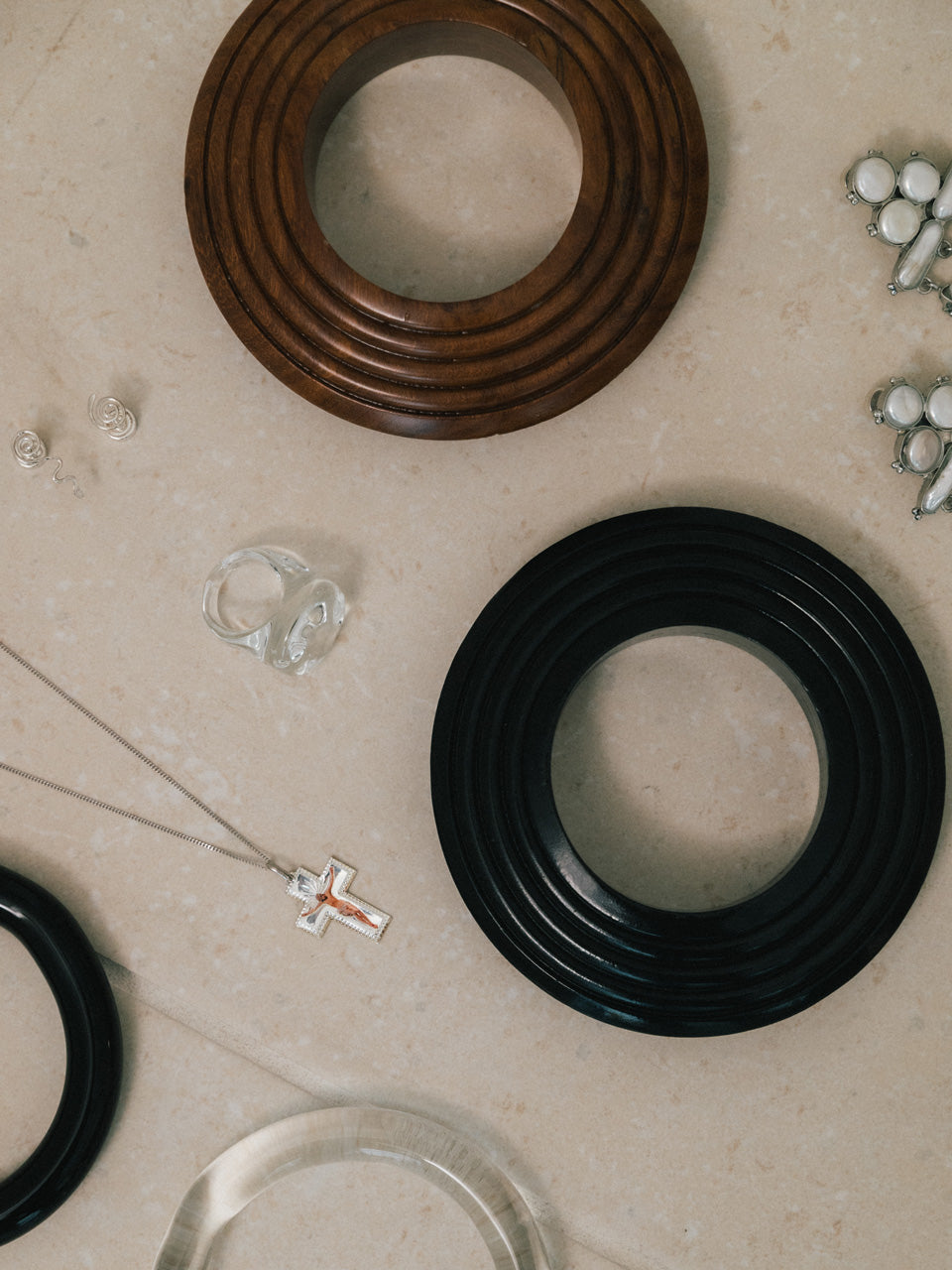 【Shannon Bond】Mono Ha Bracelet Col. BROWN/ BLACK