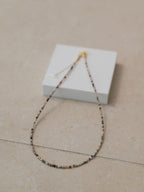 【Luce Costante】Animal short necklace Laguna lace agate