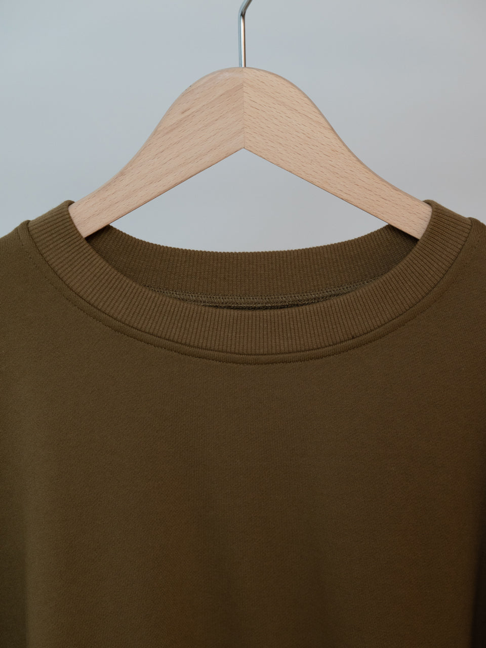 【PRE ORDER 2026SS】【ROOM.THE.ROOM】Emma sweatshirt 【先行予約12月上旬ごろ配送予定】