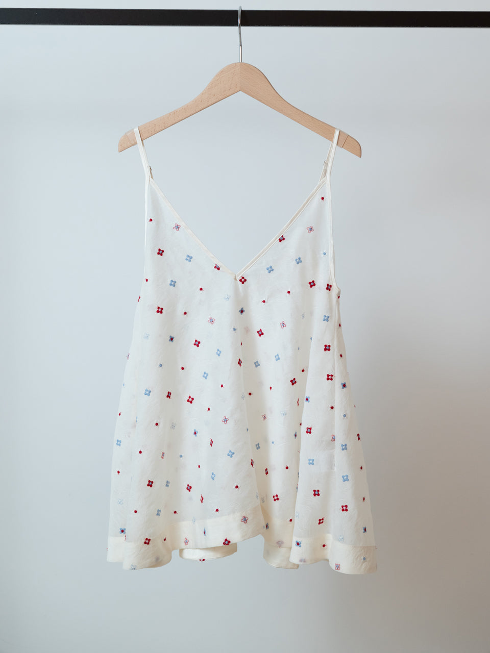 【PRE ORDER 2026SS】【ROOM.THE.ROOM】Brooklyn embroidery cami 【先行予約2月中旬ごろ配送予定】