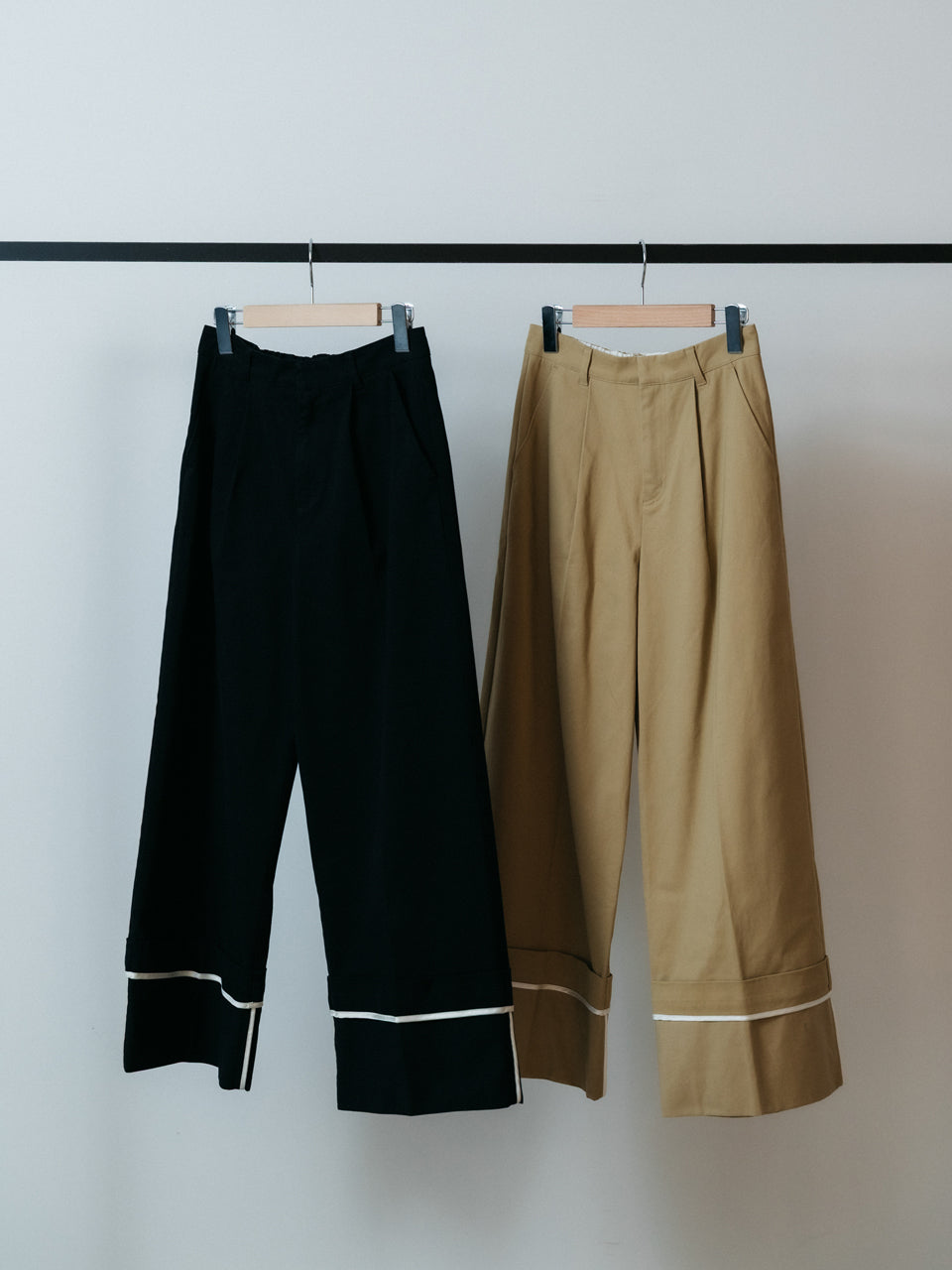 【PRE ORDER 2026SS】【ROOM.THE.ROOM】Emma wide-leg pants 【先行予約12月上旬ごろ配送予定】