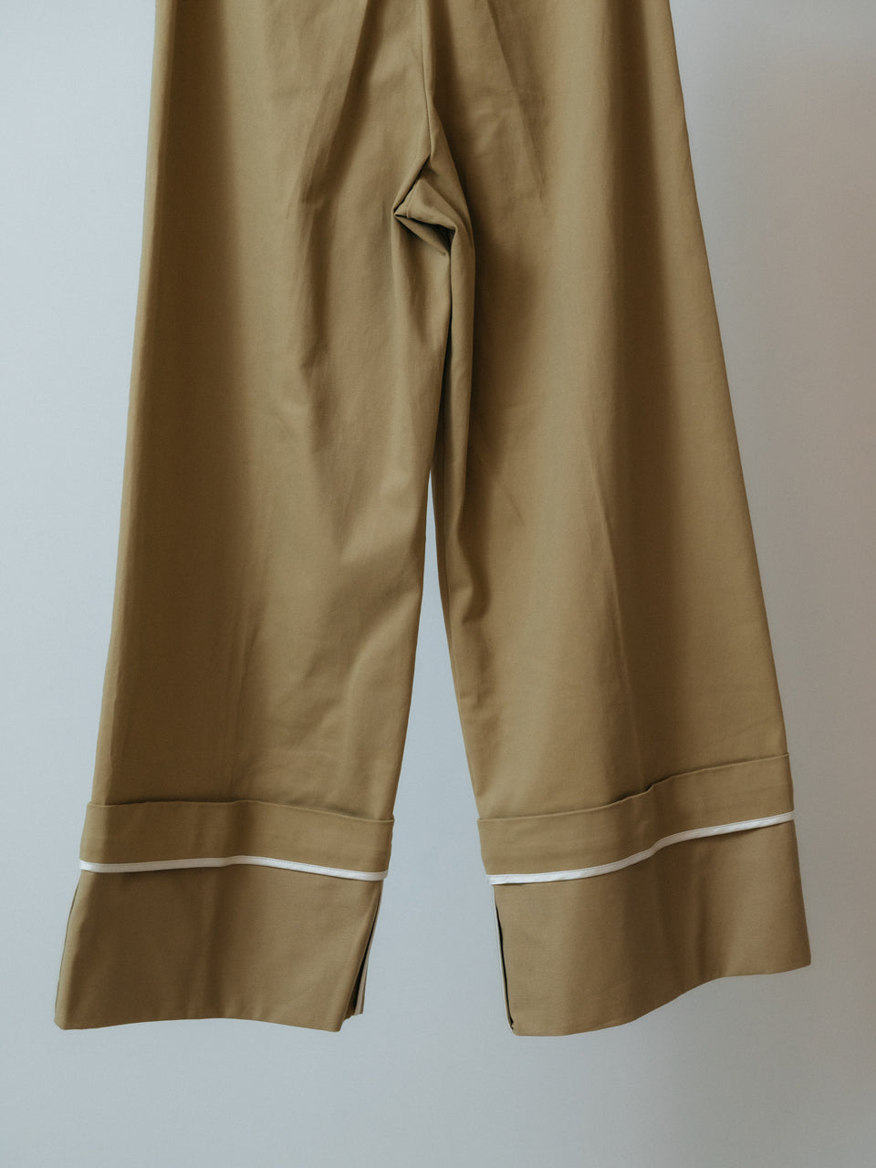 【PRE ORDER 2026SS】【ROOM.THE.ROOM】Emma wide-leg pants 【先行予約12月上旬ごろ配送予定】