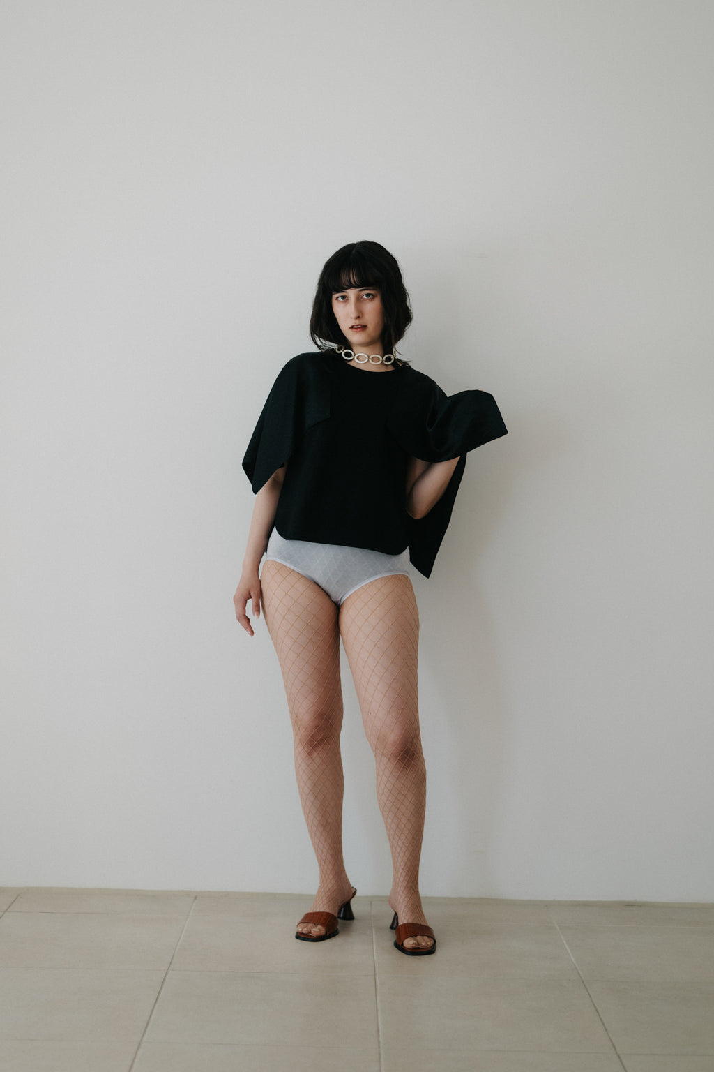 【ROOM.THE.ROOM】Elio satin-sleeve scarf top