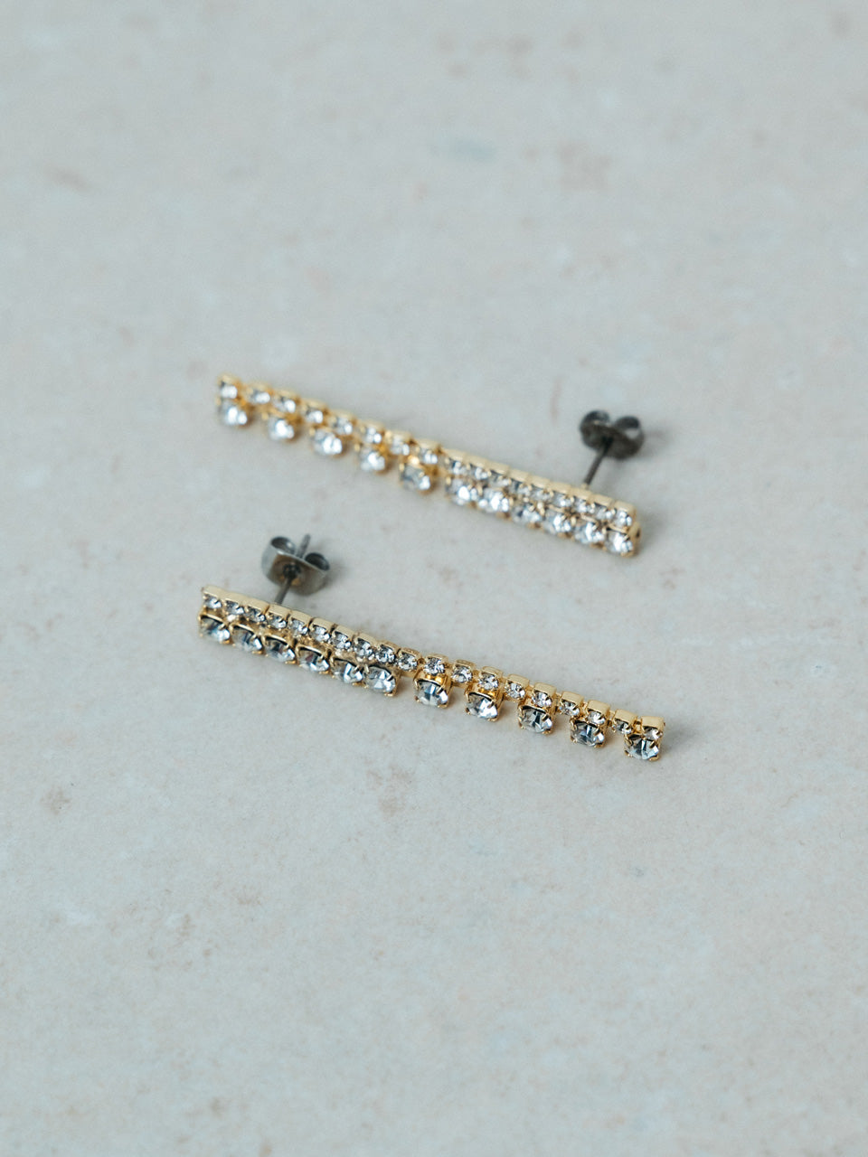 【ROOM.THE.ROOM】Rhinestone chain pierces(ピアス)