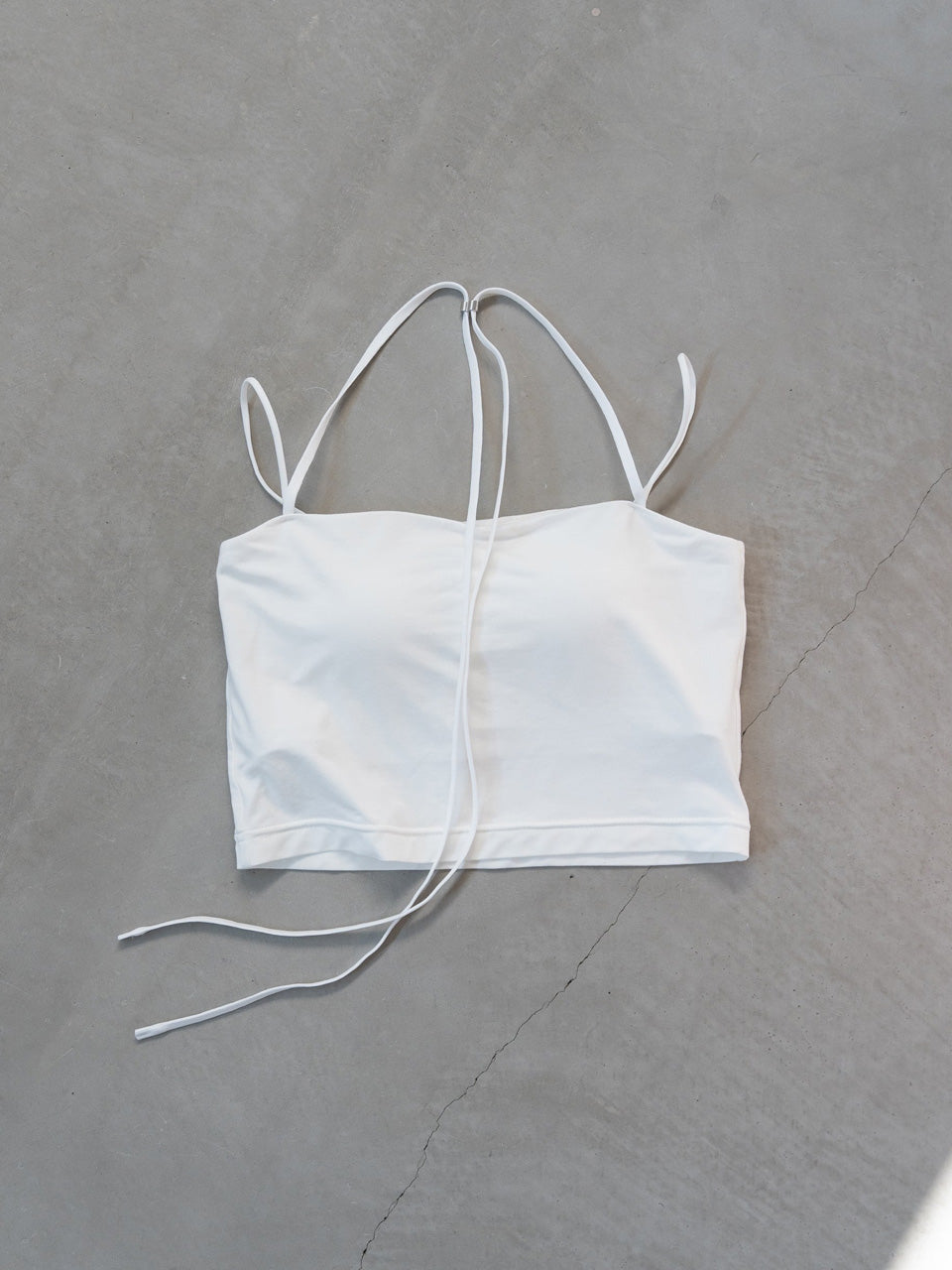 【hwyl】Choker detail camisole Col. OFF WHITE/ BLACK