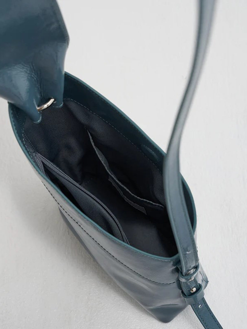 【POMTATA】BIBI Shoulder bag(S) Col. BROWN/ BLUE