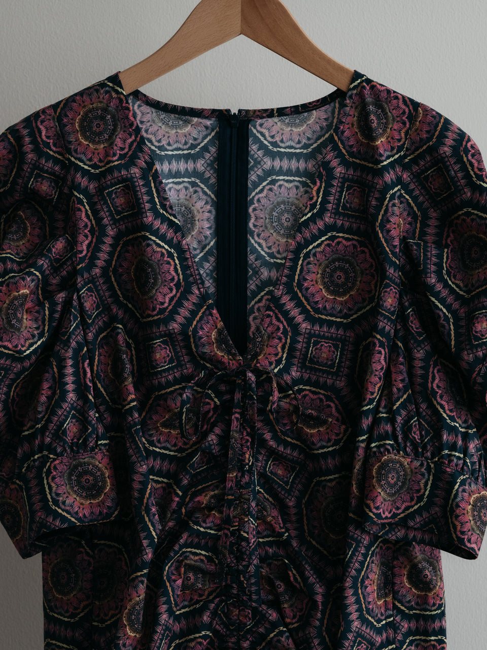 【PRE ORDER 2026SS】【ROOM.THE.ROOM】Ali flower tunic【先行予約3月中旬ごろ配送予定】