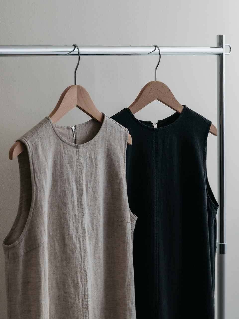 【PRE ORDER 2026SS】【ROOM.THE.ROOM】Ali linen sleeveless top【先行予約3月中旬ごろ配送予定】