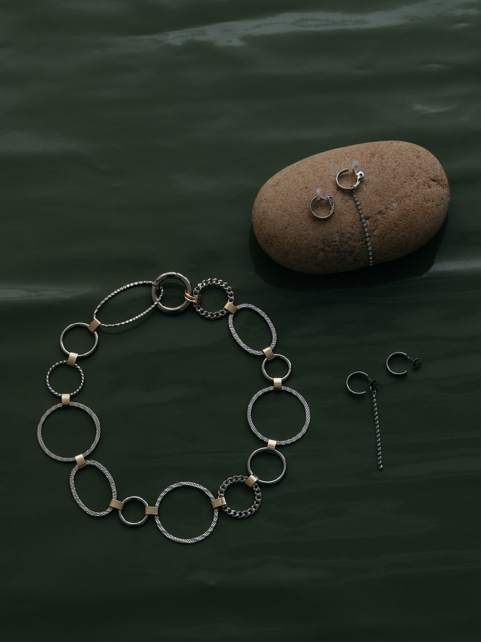 【ROOM.THE.ROOM】Metal circle necklace
