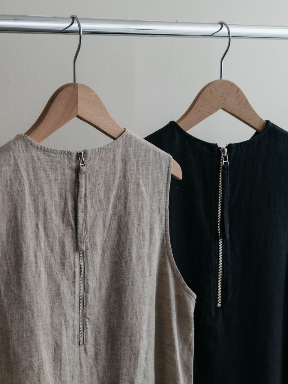 【PRE ORDER 2026SS】【ROOM.THE.ROOM】Ali linen sleeveless top【先行予約3月中旬ごろ配送予定】