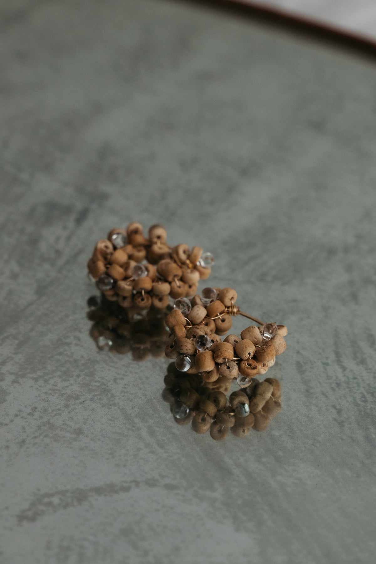 【ROOM.THE.ROOM】Beaded hoops(ピアス)