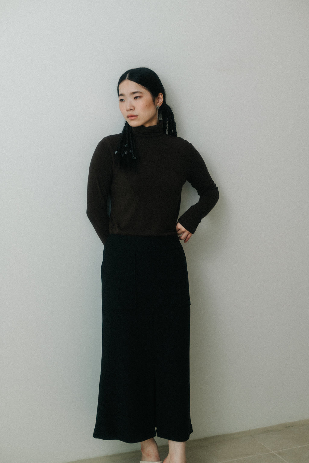 【ROOM.THE.ROOM】Straight skirt