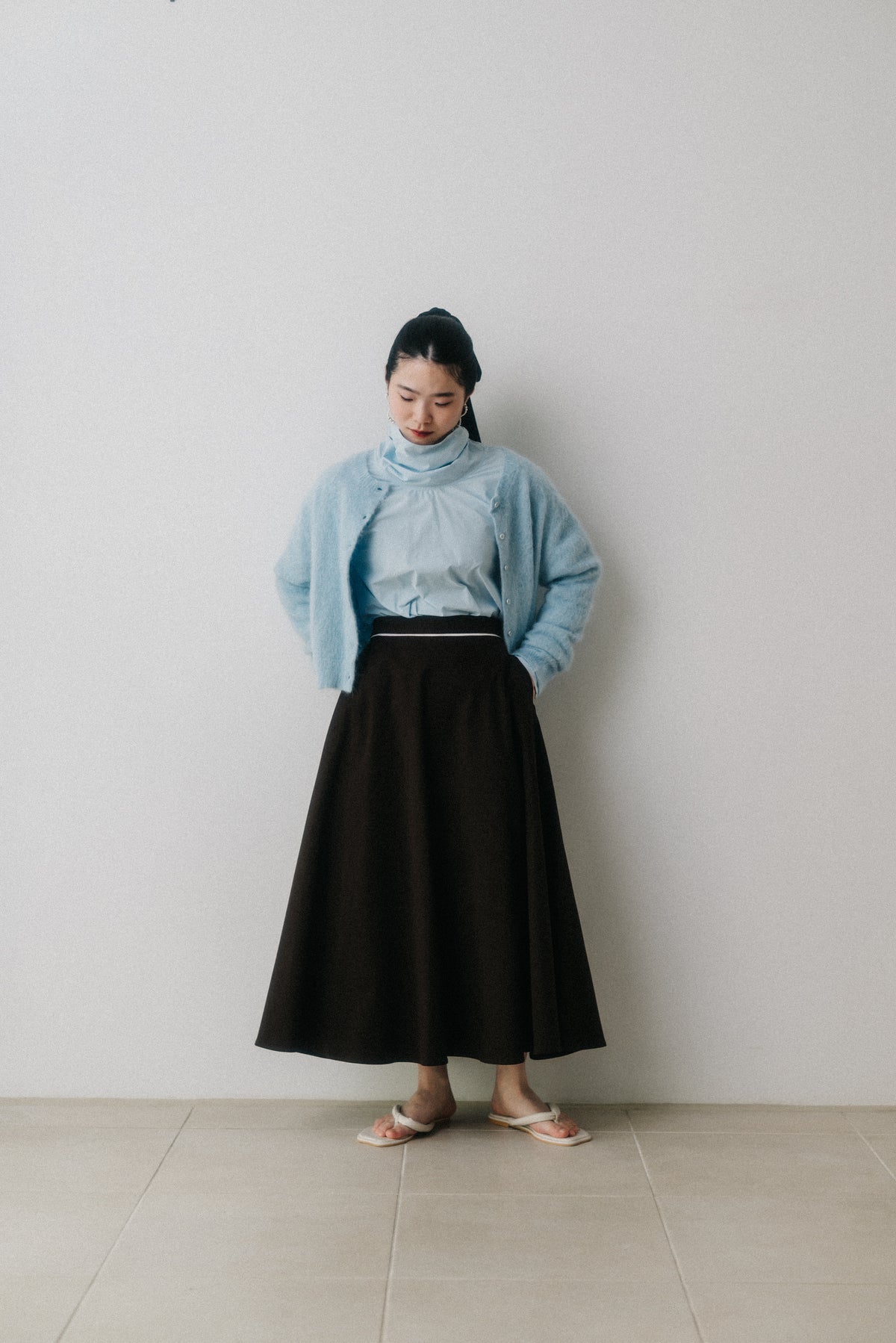 【ROOM.THE.ROOM】Alicia flare skirt